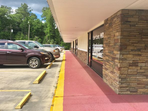 Plaza North: 20049 E Pennsylvania Ave, Dunnellon, FL 34432